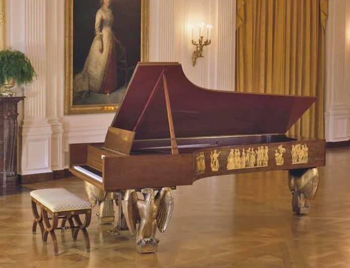 Рояль Steinway № 100 000