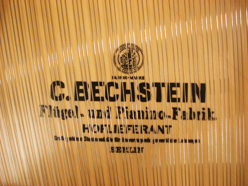 Клеймо изготовителя