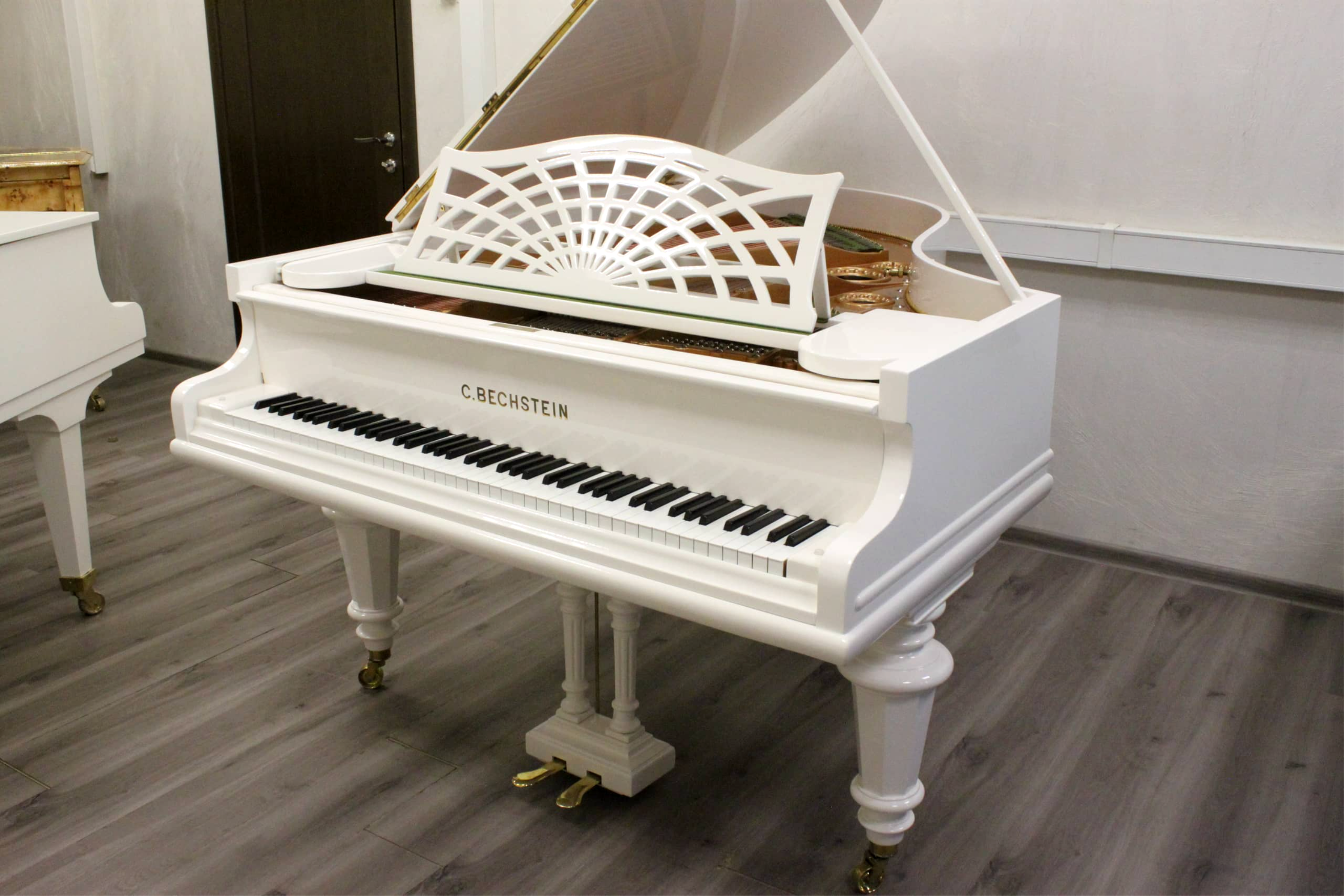 Продаётся рояль К. Бехштейн