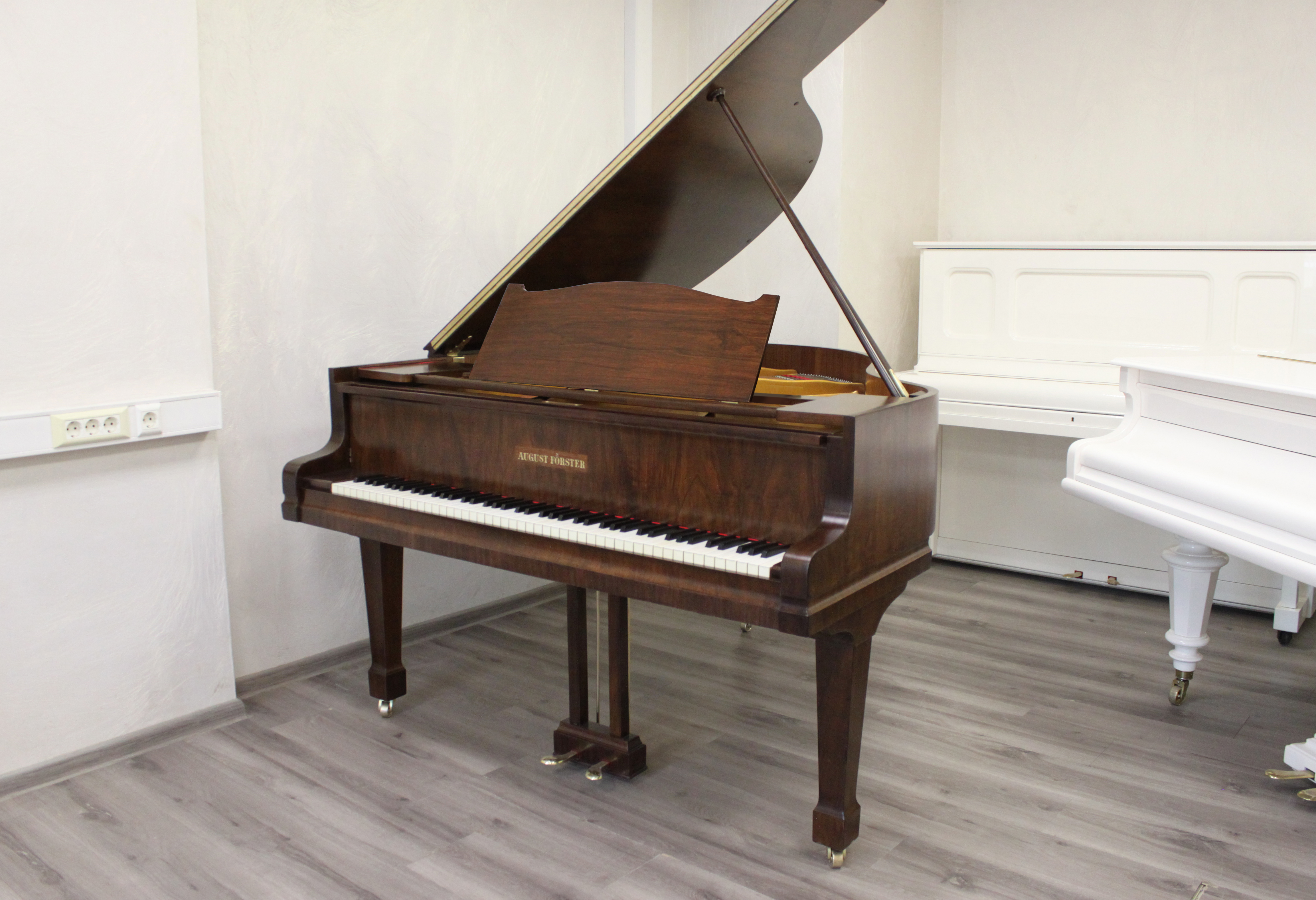 Мини рояль Аугуст Фёрстер